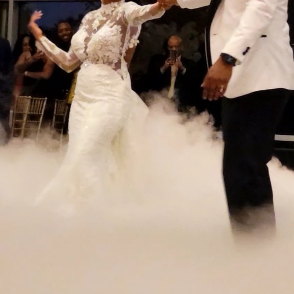 Martina Liana Style 1334 Wedding Gown - Picture 10 of 15